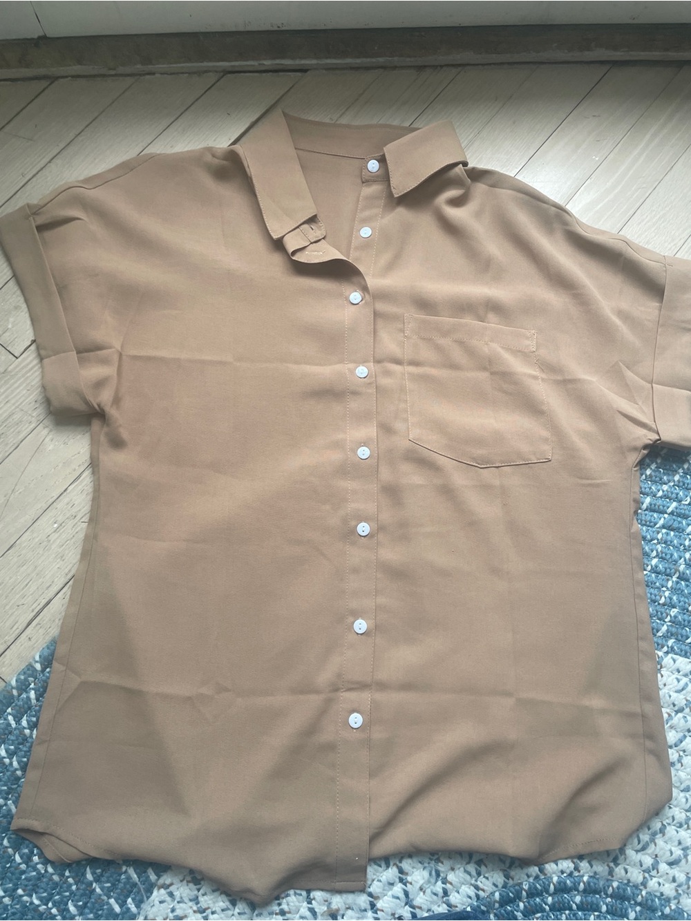 Light Brown Button-Up Short Sleeve Shirt